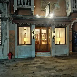 Hotel Falier, Venecia