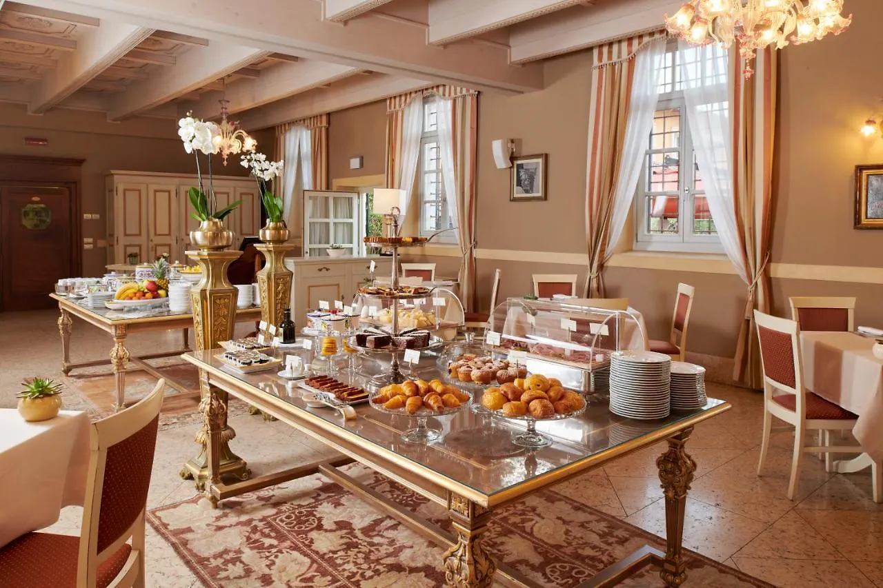 ***** Hotel Villa Cordevigo Cavaion Veronese Italien